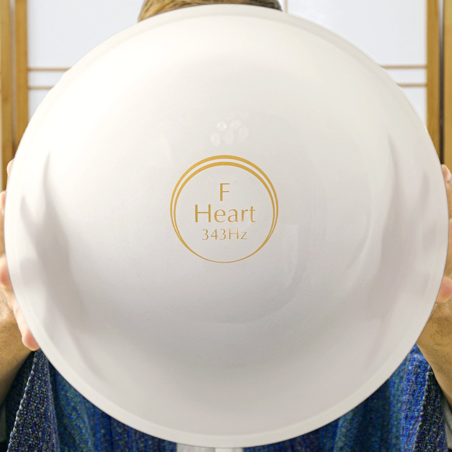 Heart chakra singing bowl