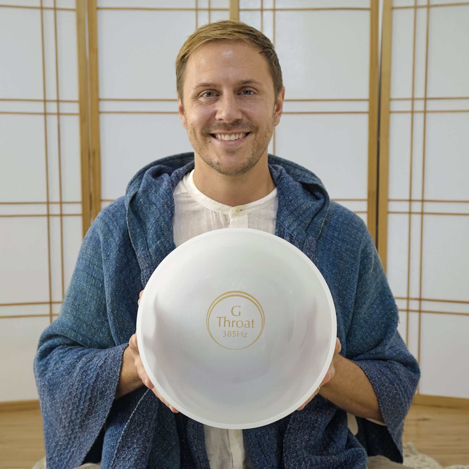 Throat chakra singing bowl